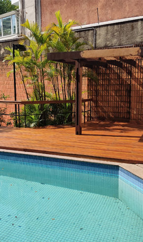 Deck e Pergolado